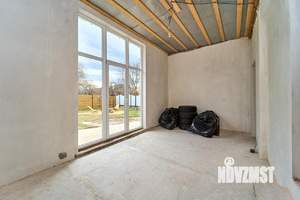 Дом 80м&sup2;, 2-этажный, участок 6 сот.  