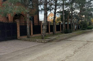 Дом 320м&sup2;, 2-этажный, участок 12 сот.  