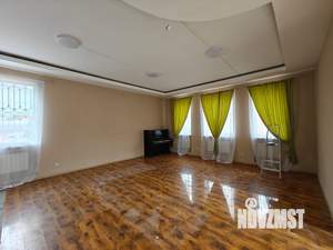 Дом 320м², 3-этажный, участок 8 сот.  