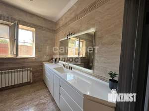 Дом 140м&sup2;, 2-этажный, участок 7 сот.  