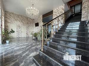 Дом 500м², 2-этажный, участок 6 сот.  