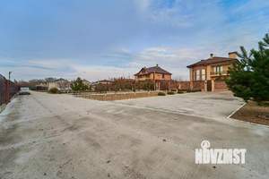 Дом 351м&sup2;, 2-этажный, участок 17 сот.  