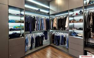 Дом 477м&sup2;, 3-этажный, участок 10 сот.  