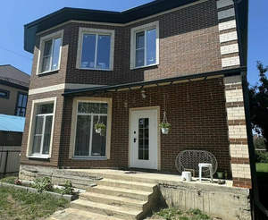 Дом 198м&sup2;, 2-этажный, участок 6 сот.  