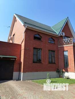 Дом 241м&sup2;, 2-этажный, участок 8 сот.  