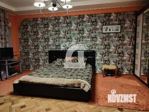 Дом 296м², 2-этажный, участок 5 сот.  