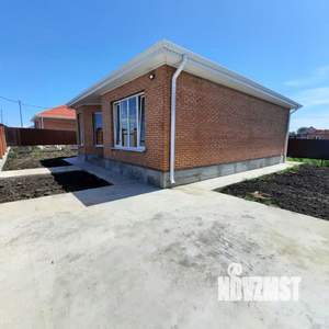 Дом 110м&sup2;, 2-этажный, участок 3 сот.  