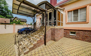 Дом 251м², 2-этажный, участок 14 сот.  