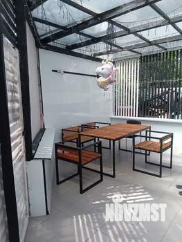 Дом 100м&sup2;, 1-этажный, участок 6 сот.  