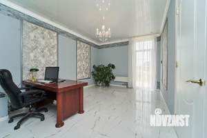Дом 325м², 2-этажный, участок 10 сот.  