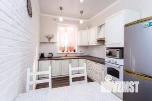 Дом 151м², 2-этажный, участок 8 сот.  