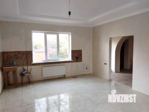 Дом 390м², 3-этажный, участок 11 сот.  