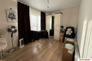 Дом 240м&sup2;, 2-этажный, участок 4 сот.  