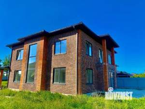 Дом 327м&sup2;, 2-этажный, участок 6 сот.  