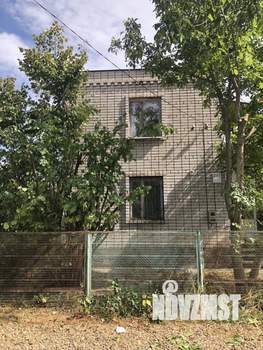 Дом 50м², 2-этажный, участок 4 сот.  