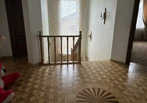 Дом 409м&sup2;, 2-этажный, участок 9 сот.  