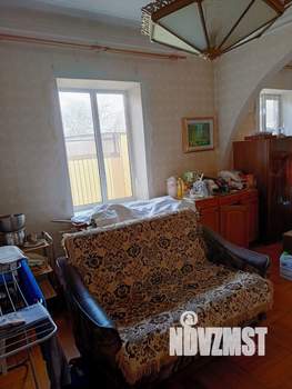 Дом 280м², 2-этажный, участок 6 сот.  