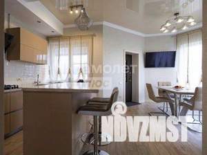 Коттедж 293м&sup2;, 2-этажный, участок 12 сот.  