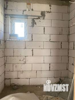 Дом 100м&sup2;, 2-этажный, участок 3 сот.  