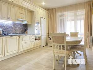 Дом 74м², 2-этажный, участок 3 сот.  