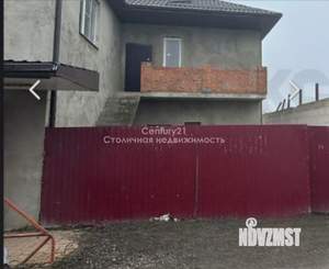 Дом 290м&sup2;, 2-этажный, участок 3 сот.  