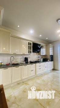 Дом 125м&sup2;, 2-этажный, участок 6 сот.  