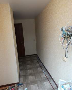 Дом 200м&sup2;, 3-этажный, участок 3 сот.  