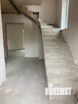 Дом 127м&sup2;, 2-этажный, участок 6 сот.  