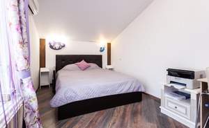 Дом 140м², 2-этажный, участок 4 сот.  