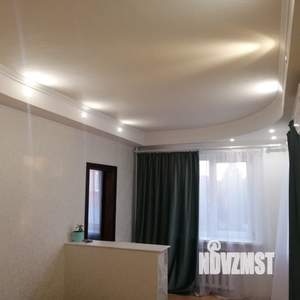 Дом 215м², 2-этажный, участок 6 сот.  