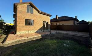 Дом 168м&sup2;, 2-этажный, участок 4 сот.  