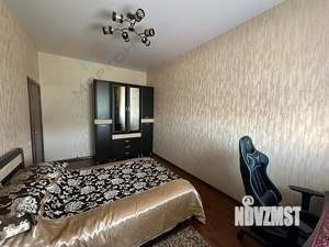 Дом 218м², 3-этажный, участок 5 сот.  