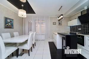 Таунхаус 101м&sup2;, 2-этажный, участок 1 сот.  