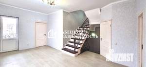 Дом 154м&sup2;, 2-этажный, участок 3 сот.  