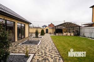 Дом 550м&sup2;, 3-этажный, участок 10 сот.  