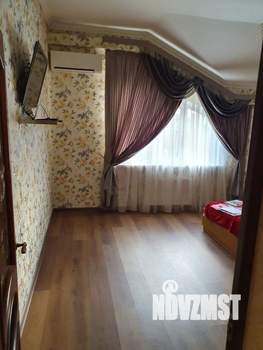 Дом 190м², 2-этажный, участок 5 сот.  