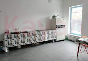 Дом 247м&sup2;, 2-этажный, участок 4 сот.  