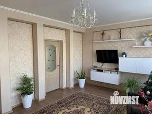 Дом 104м&sup2;, 2-этажный, участок 4 сот.  