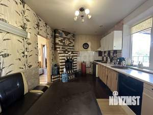 Дом 64м&sup2;, 2-этажный, участок 4 сот.  