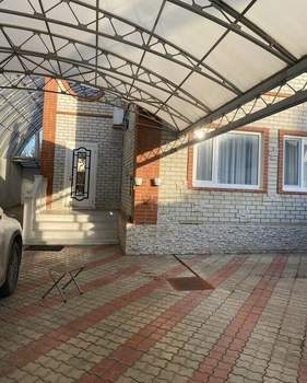 Дом 193м², 3-этажный, участок 3 сот.  
