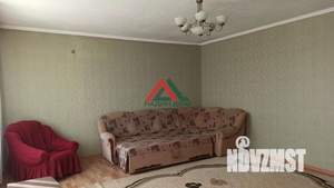 Дом 327м&sup2;, 2-этажный, участок 8 сот.  