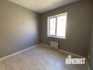 Дом 101м&sup2;, 2-этажный, участок 4 сот.  