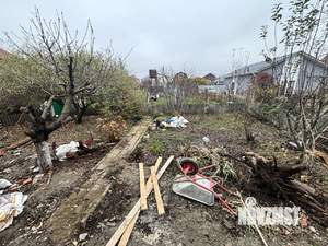 Дом 100м&sup2;, 2-этажный, участок 4 сот.  