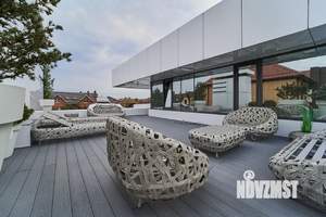 Дом 500м&sup2;, 2-этажный, участок 13 сот.  