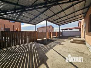 Дом 160м&sup2;, 2-этажный, участок 4 сот.  