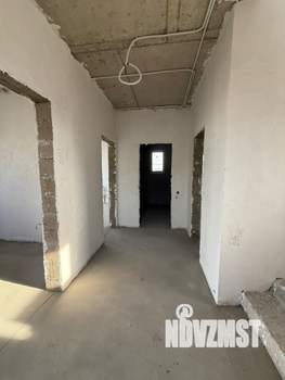 Дом 227м², 2-этажный, участок 6 сот.  