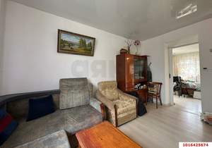 Дом 50м&sup2;, 2-этажный, участок 4 сот.  