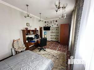 Дом 434м&sup2;, 3-этажный, участок 88 сот.  