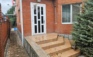 Дом 244м&sup2;, 2-этажный, участок 8 сот.  