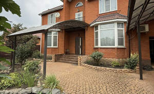 Дом 253м&sup2;, 2-этажный, участок 11 сот.  